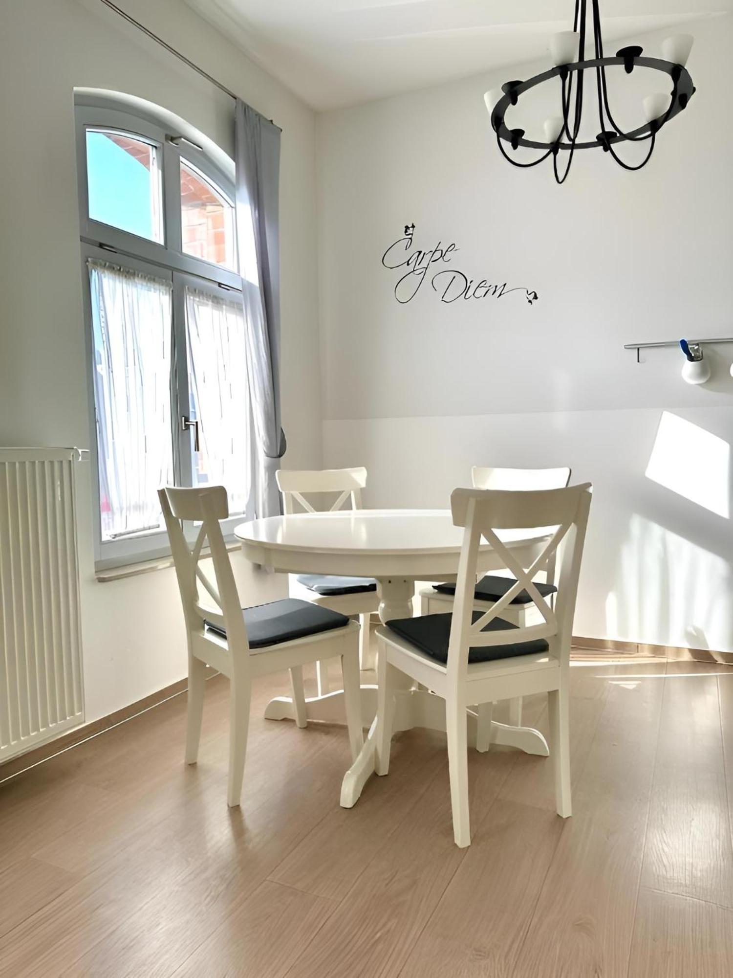 Raha Apartments - Historischer Charme Direkt Am Domplatz Ерфурт Екстер'єр фото